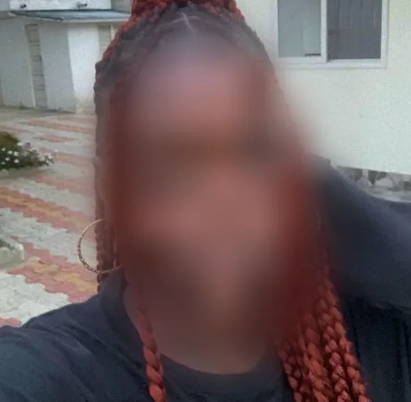 Emily, 24