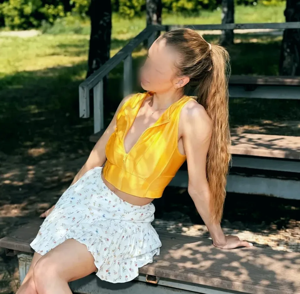 Wiebke, 26